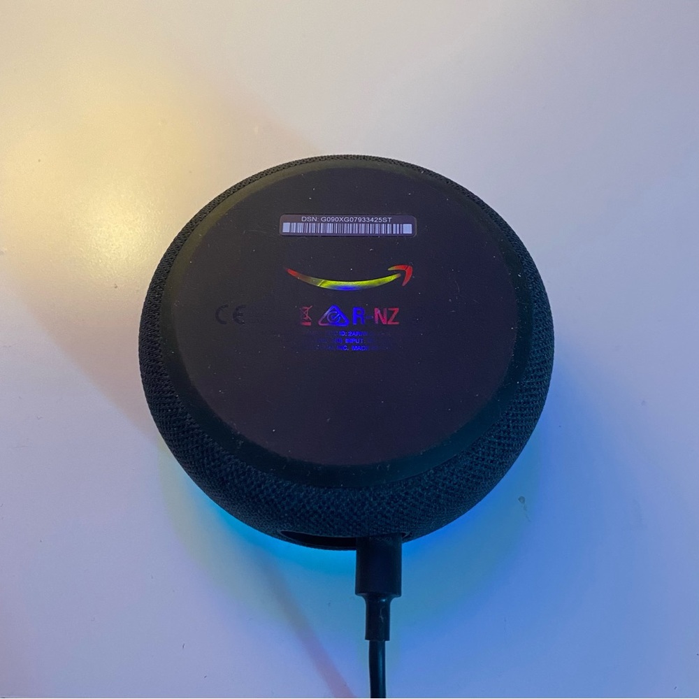 Amazon echo dot 3rd generation - Picture 3 of 4